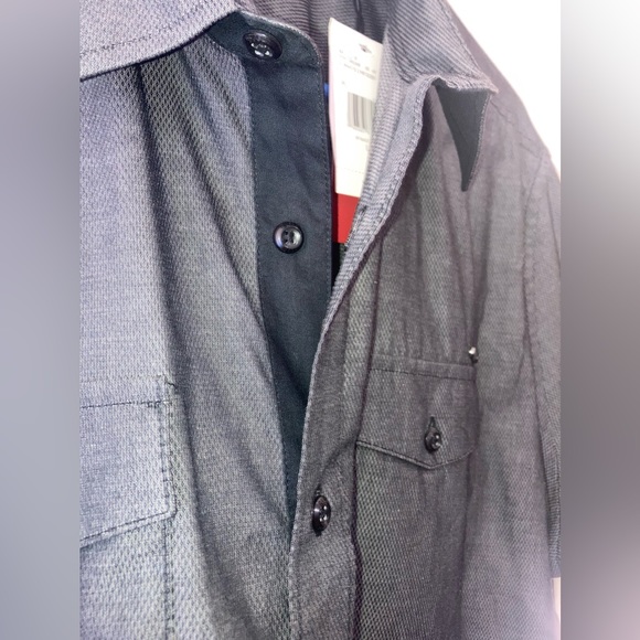 *New* Guess M/F Dobby 2 Pckt Shirt - Picture 6 of 13